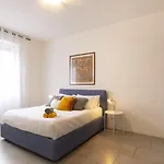 Massarent House - Gambara M1 Апартаменты