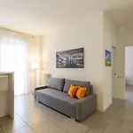 Massarent House - Gambara M1 Апартаменты