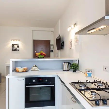 Massarent House - Gambara M1 Apartment *